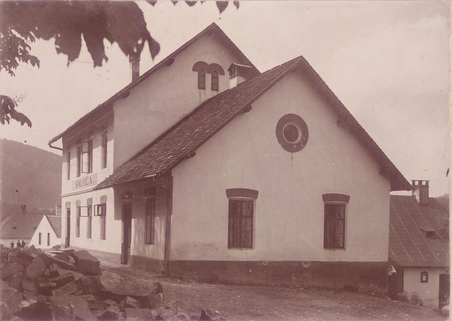 Hukvaldská škola, ve které se 3. července 1854 Janáček narodil © Moravské zemské muzeum